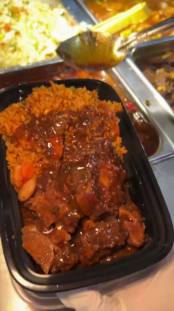 Is This Mouth-Watering Caribbean Hotspot Serving The Best Baked Macaroni In Manhattan