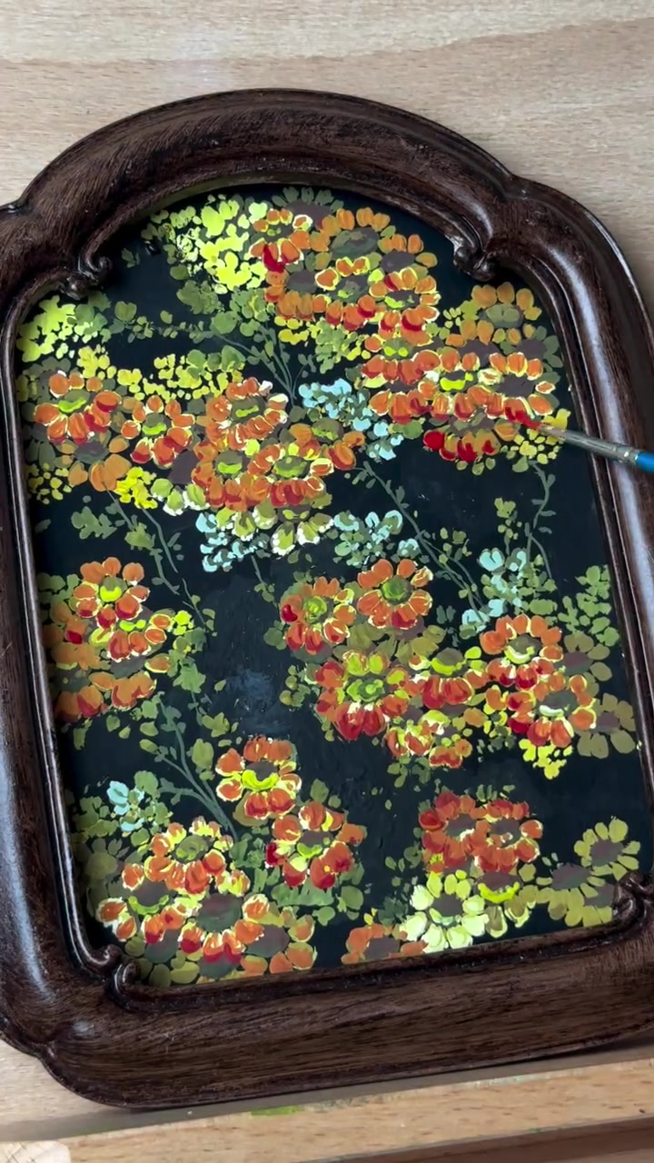Why I Painted Over This Vintage Frame With Jet Black Acrylic